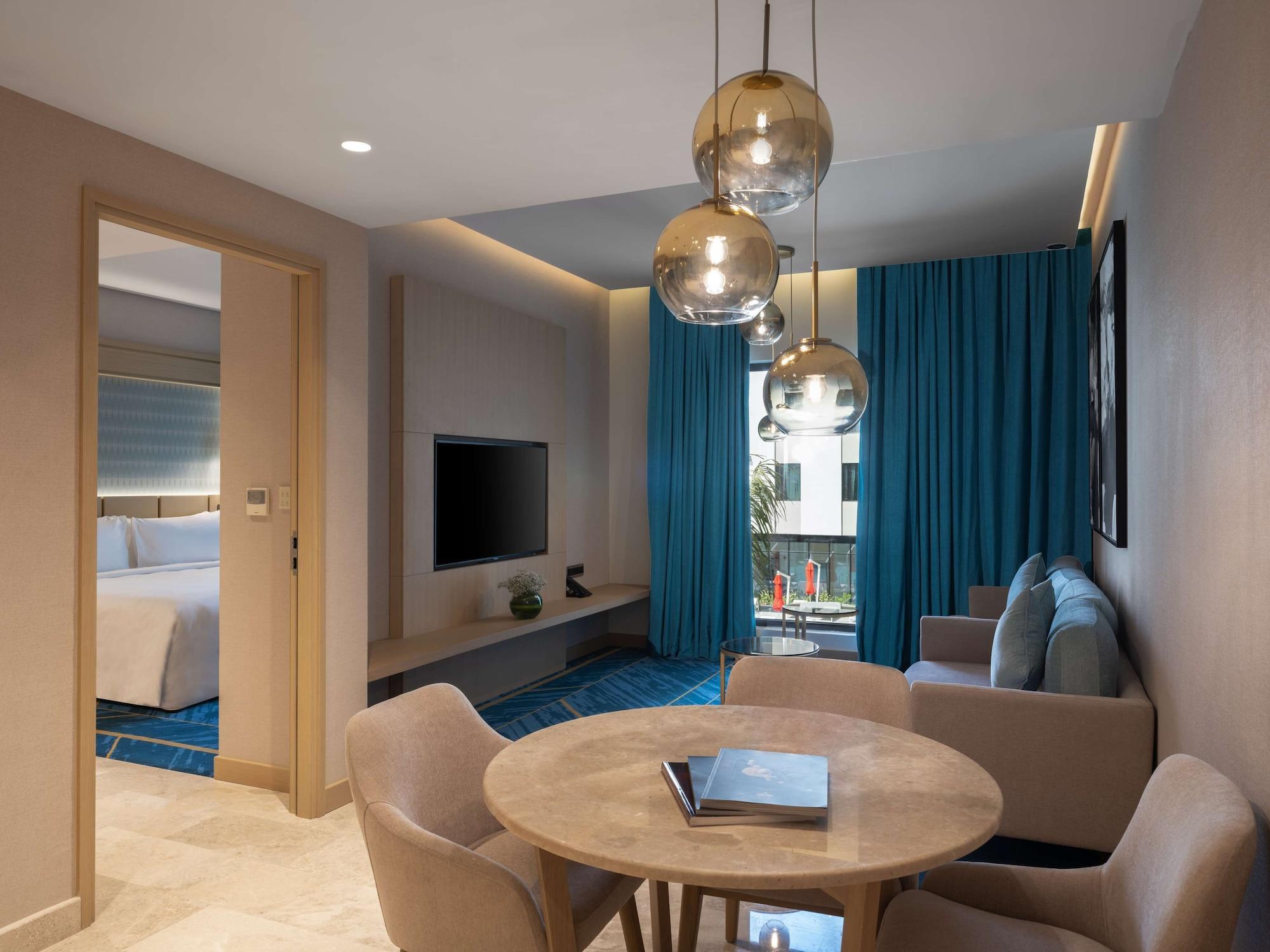 Maani Muscat Hotel & Suites Eksteriør billede