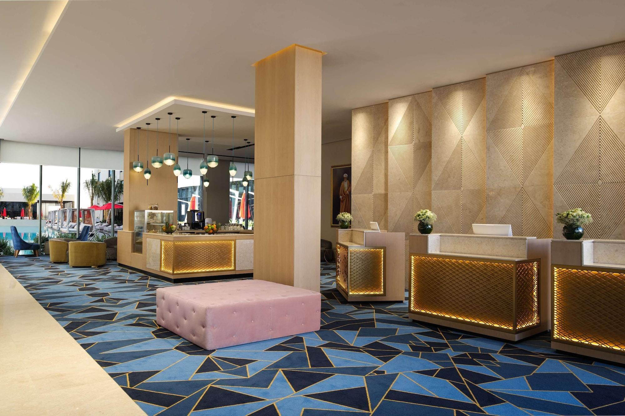 Maani Muscat Hotel & Suites Eksteriør billede