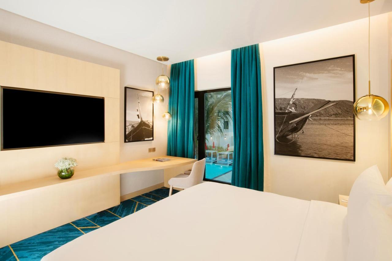 Maani Muscat Hotel & Suites Eksteriør billede